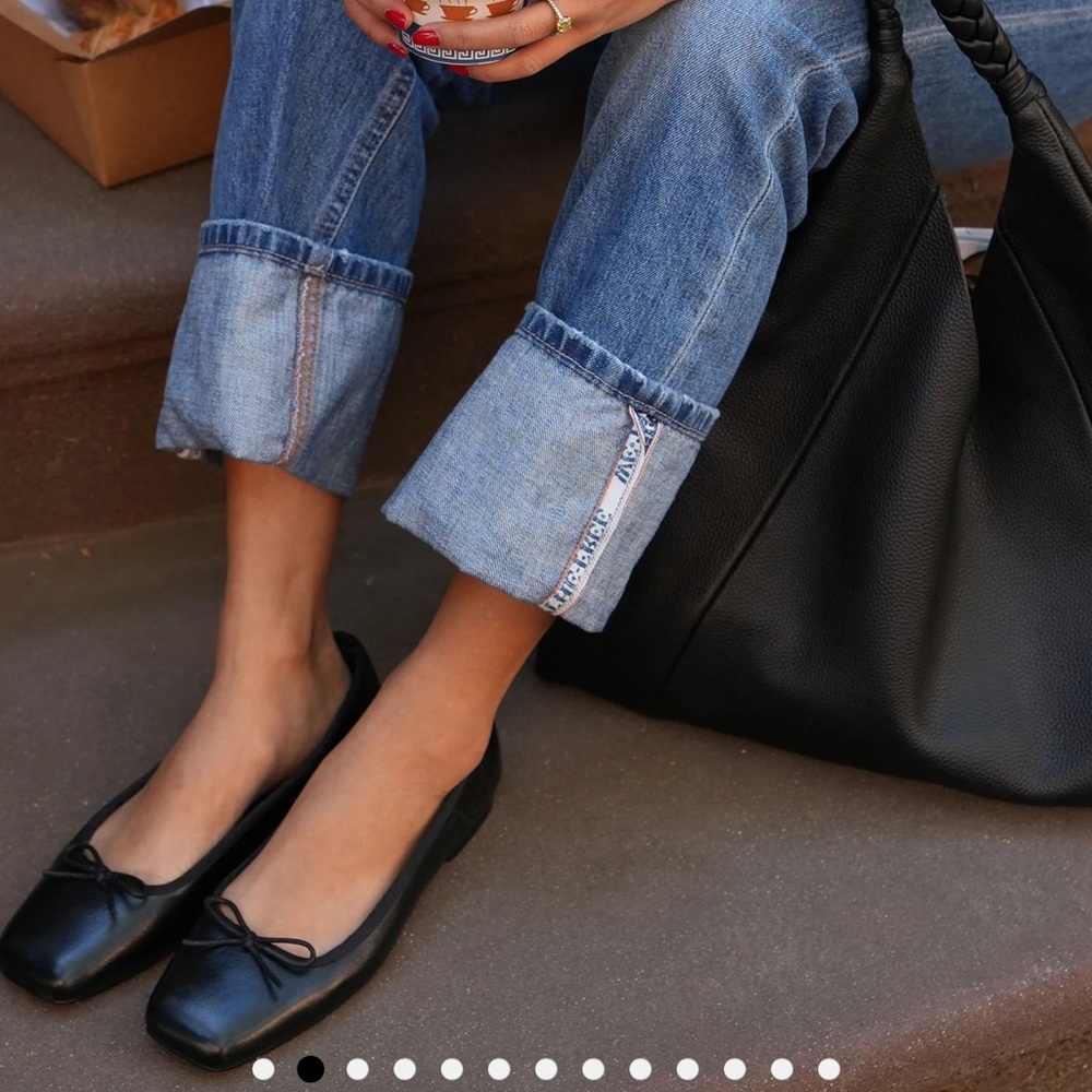 Dolce Vita Anisa Ballet Flats Black Leather